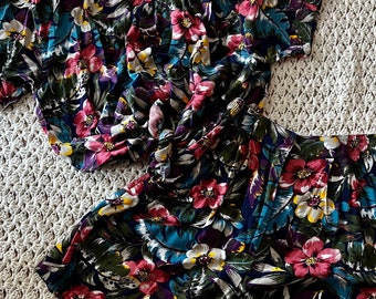 Ensemble chemise et short à fleurs tropicales vintage des années 90, taille moyenne