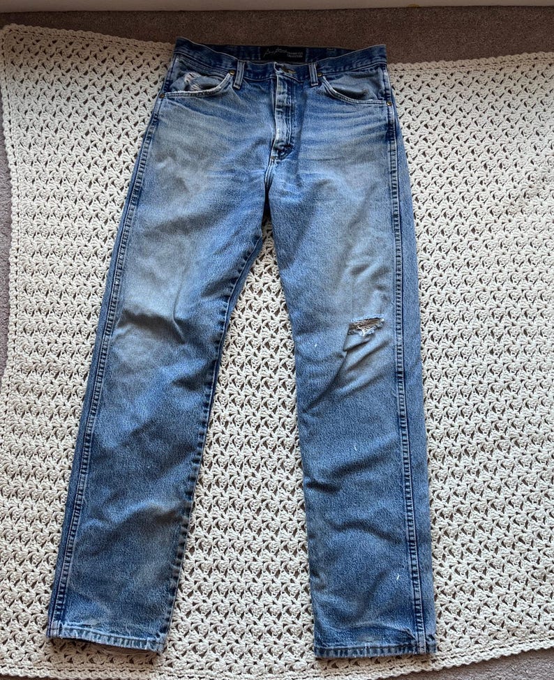 Vintage Y2K Wrangler Straight Leg Jeans Distressed Cowboy Cut Size 33x34 image 2