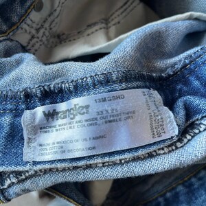 Vintage Y2K Wrangler Straight Leg Jeans Distressed Cowboy Cut Size 33x34 image 5