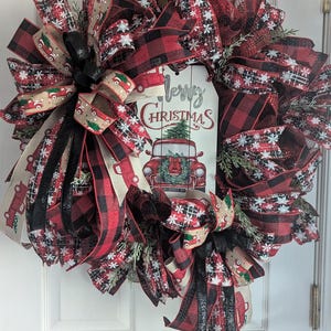 Red Truck Christmas Wreath: Buffalo Plaid Farmhouse Decor