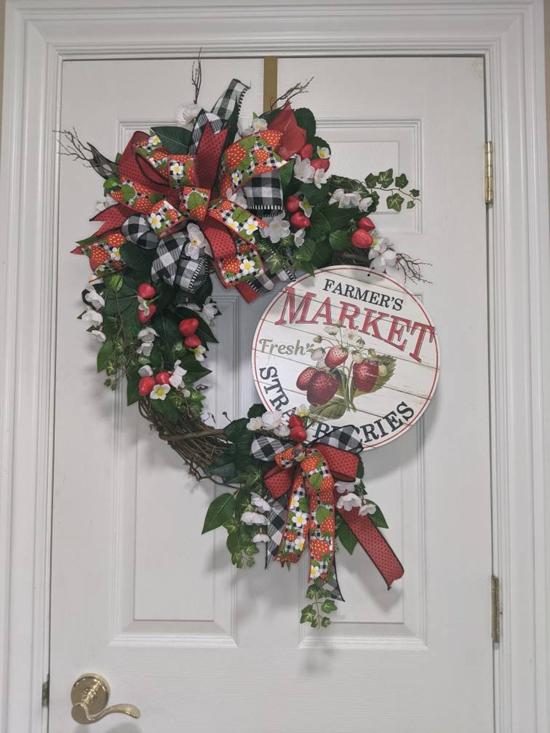 Farmhouse Wreath, Strawberry Wreath, Summer Wreath, Farmers Market ...