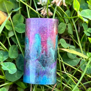 Thin lighter case ~ rainbow short