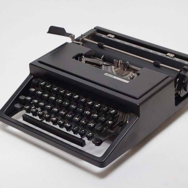 Olivetti Dora Black Typewriter, Vintage, Manual, Serviced