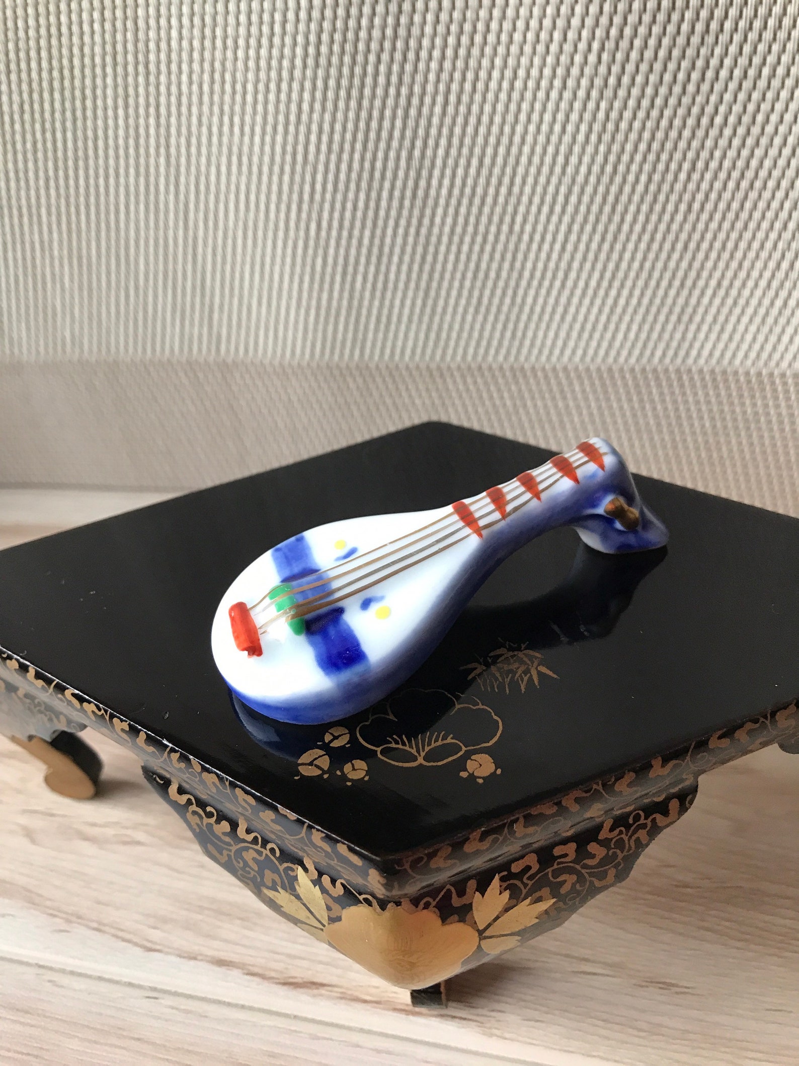 Musical instrument Japanese vintage Arita Lute Biwa shaped Etsy