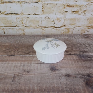 Vintage Wedgwood Porcelain Trinket Box