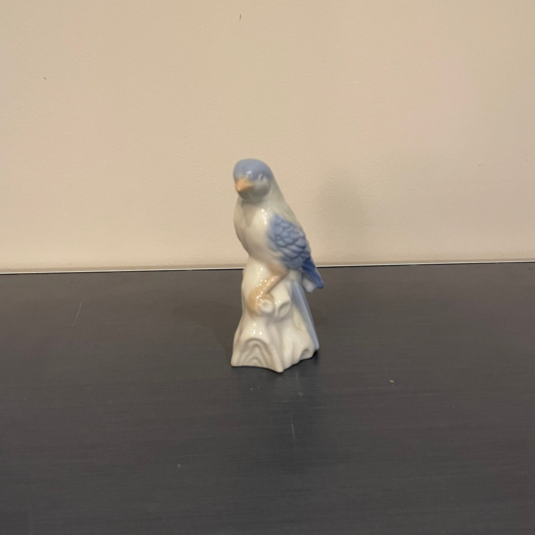 Vintage Porcelain Bird Figurine - Etsy