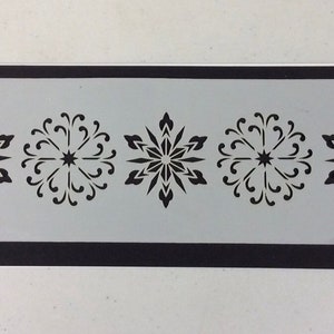 Snowflake Cake Side Stencil