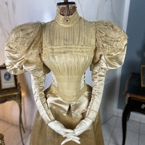 1895 Dinner or wedding dress, antique dress, antique gown, Victorian dress, antikes kleid, robe ancienne