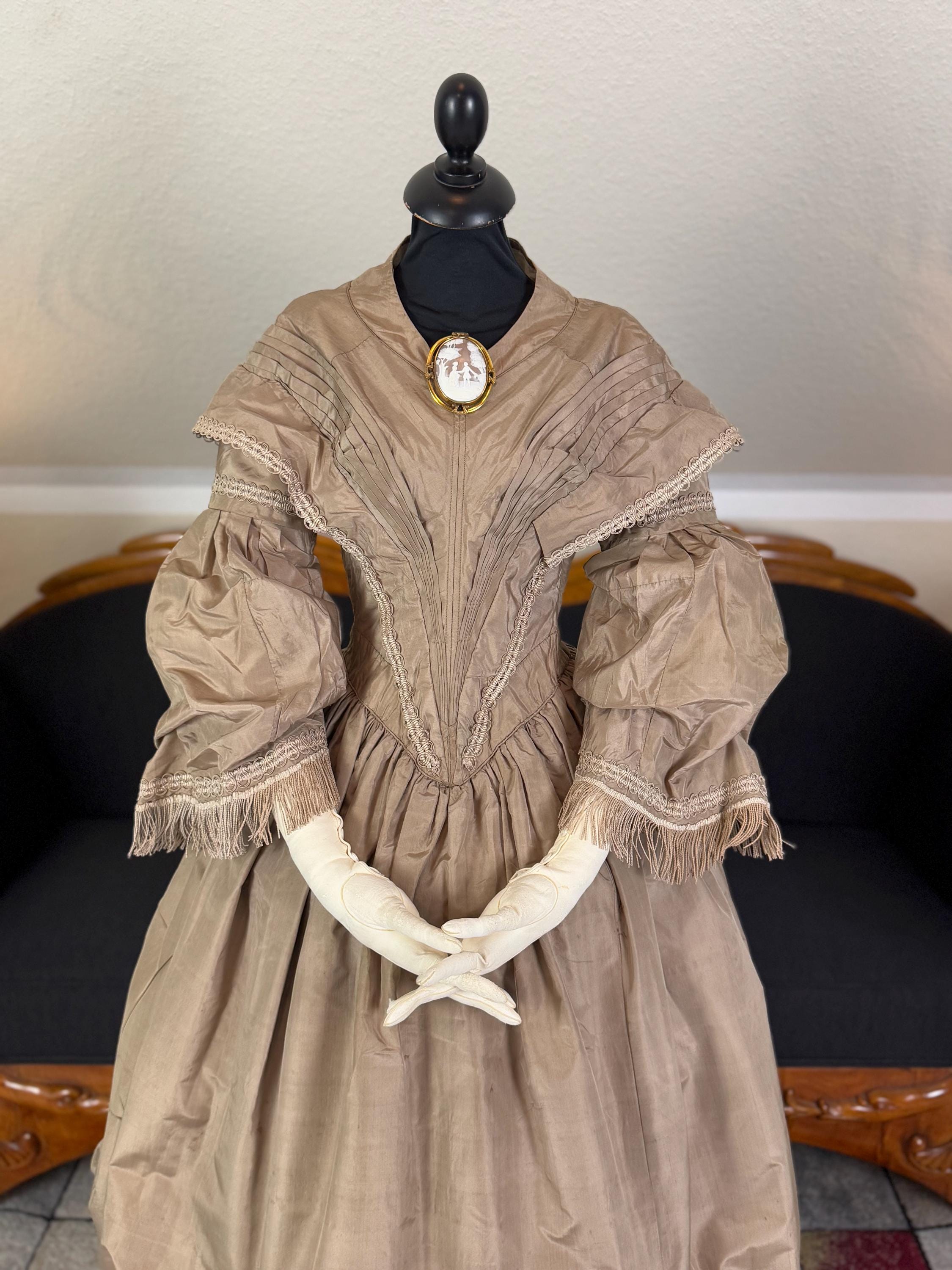Vestido Biedermeier, Alemania, 1837, vestido antiguo, vestido