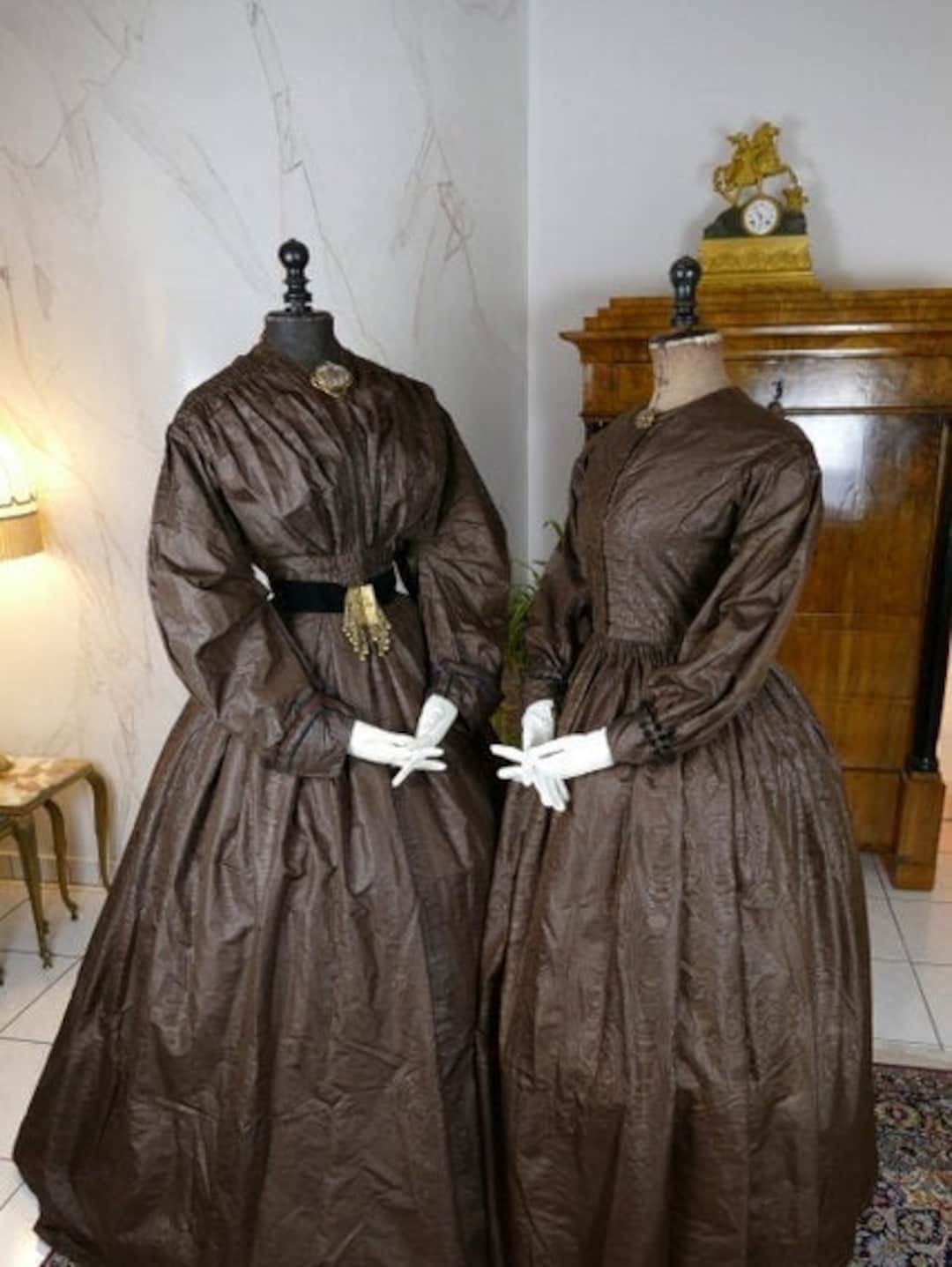 Robes de lapr s midi m re et fille des ann es 1840 robe ancienne