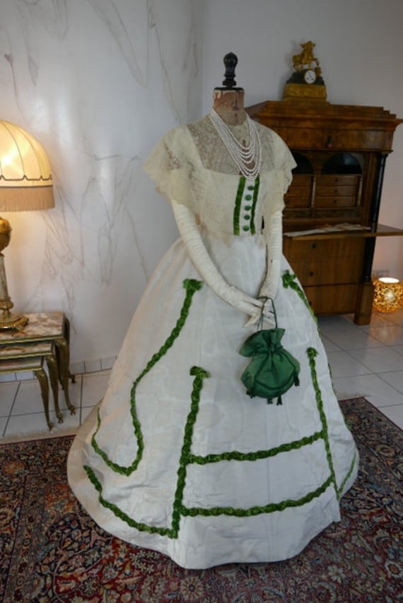 1865 Ball Gown with Evening Bag, France, Victoria… - image 2