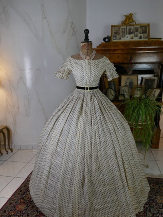 olden day dresses