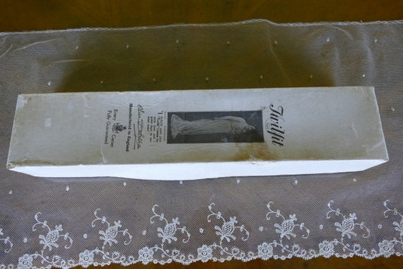 1912 Corset Box, antique corset Box, Edwardian Cor