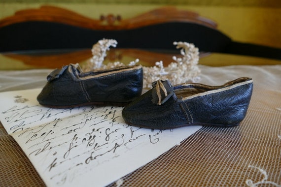 1826 Biedermeier shoes, romantic period shoes, ch… - image 5