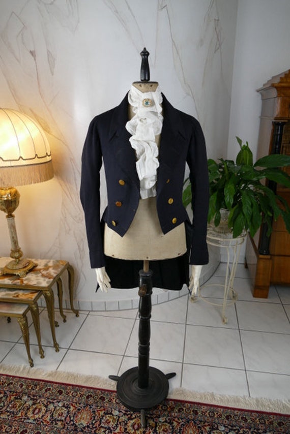 1839 Romantic Period Facecloth Tailcoat, antique T