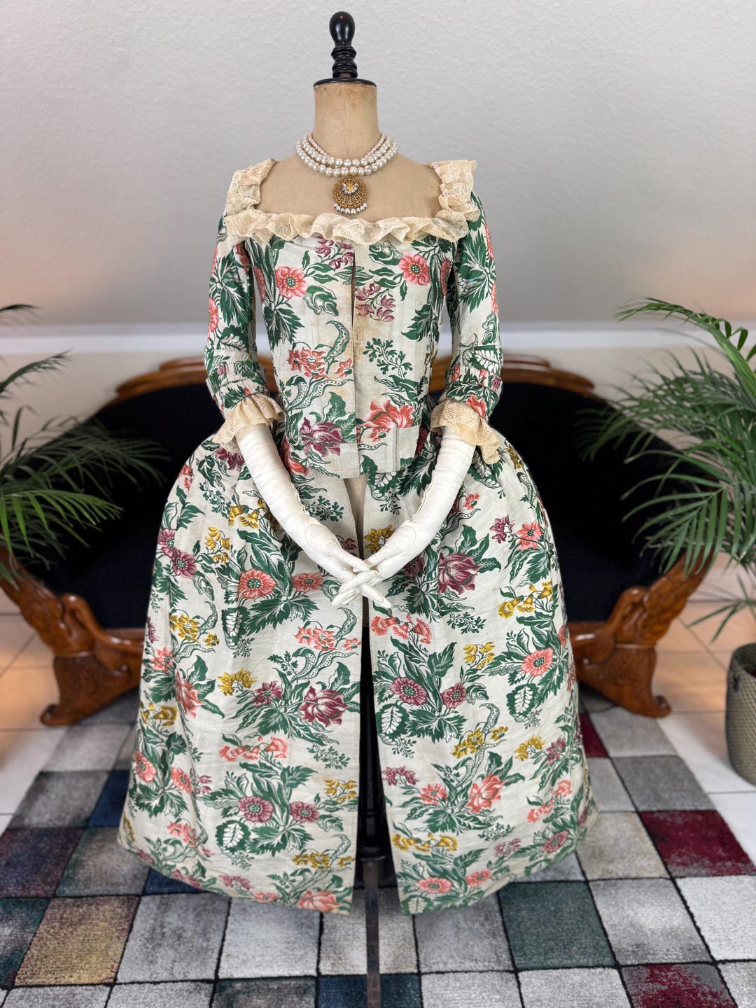Robe à L’anglaise, Ca. 1730 - A Masterpiece of Rococo Style, Rococo ...