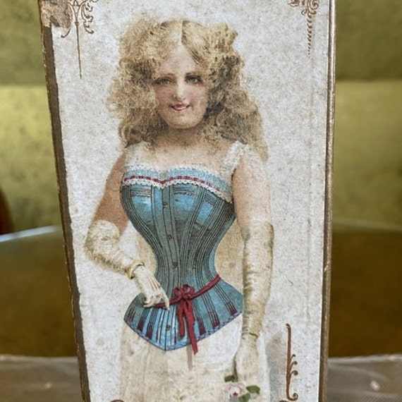 1895 WIENER MODE Corset Box, antique corset box, … - image 1
