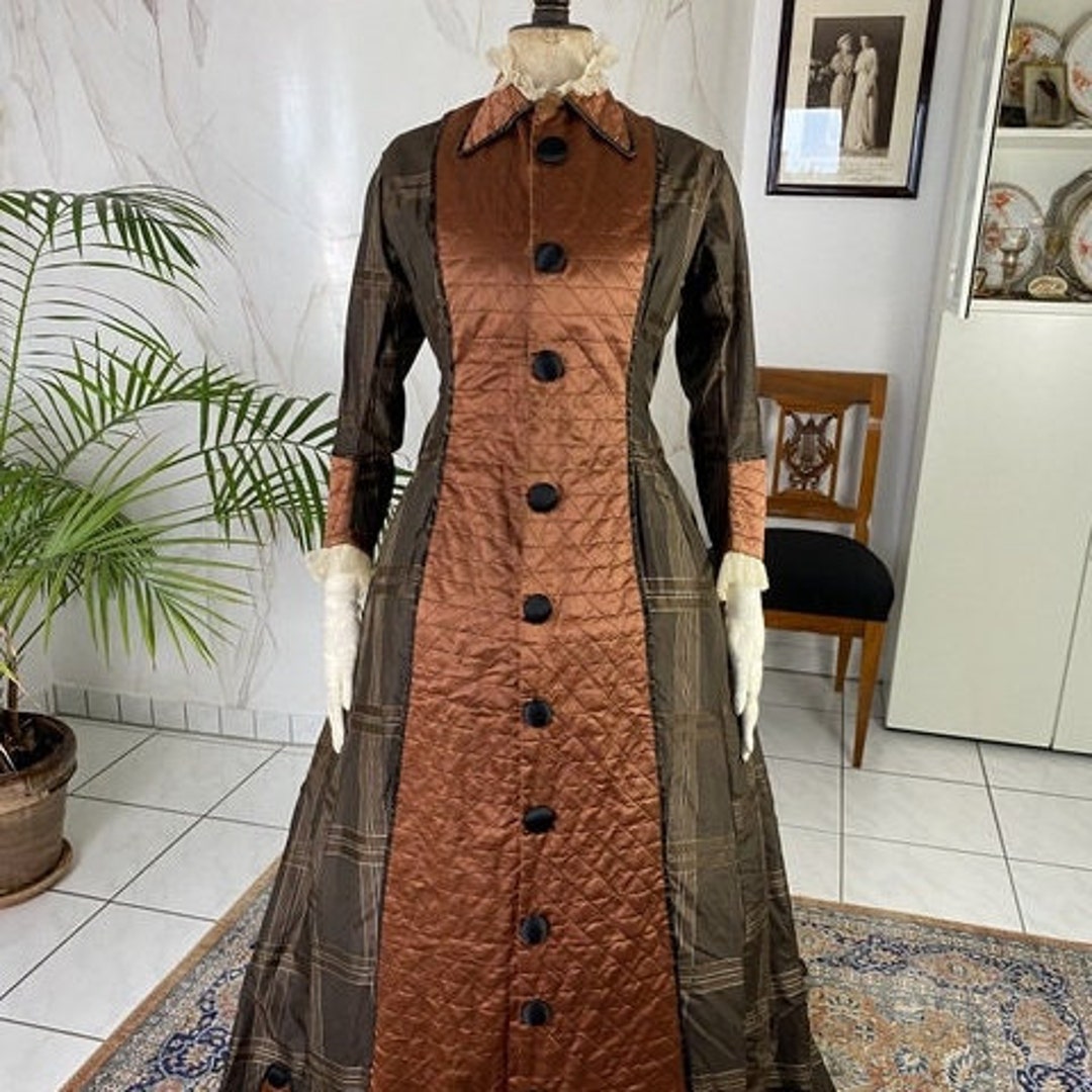 1870 Wrapper, Antique Wrapper, Antique Dressing Gown, Antique Morning ...