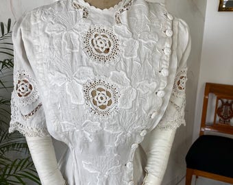 1910 Embroidered Linen Afternoon Dress, antique dress, antique gown, antikes Kleid, Edwardian Dress, robe anciene