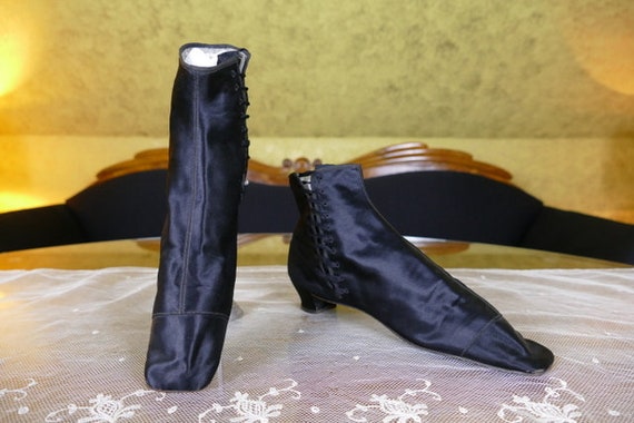 1855-1860 Victorian Boots, antique boots, antique