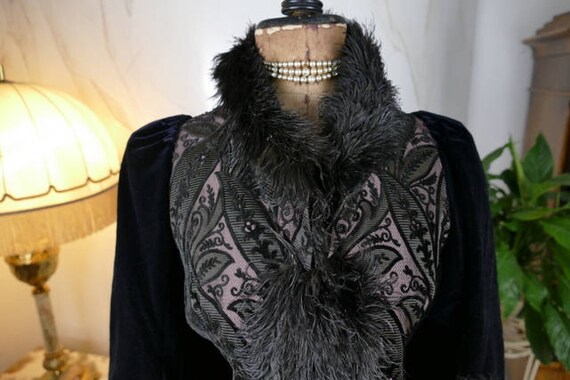 1888 CONNELL Velvet Dolman, Chicago, antique dolma