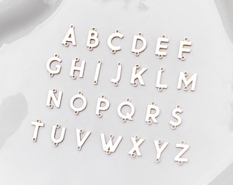 Conector de Letra, Ouro 14k e Prata de Lei, Conectores Verticais para Iniciais em Joias Permanentes, Ideal para Criação de Joias e como Pingente Personalizado com Letra
