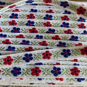 5 Yards Red Blue Floral Trim