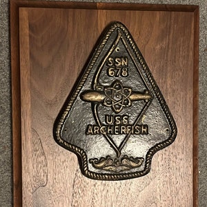 USS Archerfish Submarine SSN 678 Brass Plaque