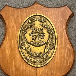 USS Sturgeon Submarine SSN 637 Brass Plaque