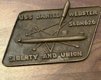 USS Daniel Webster Submarine SSBN 626 Brass Plaque