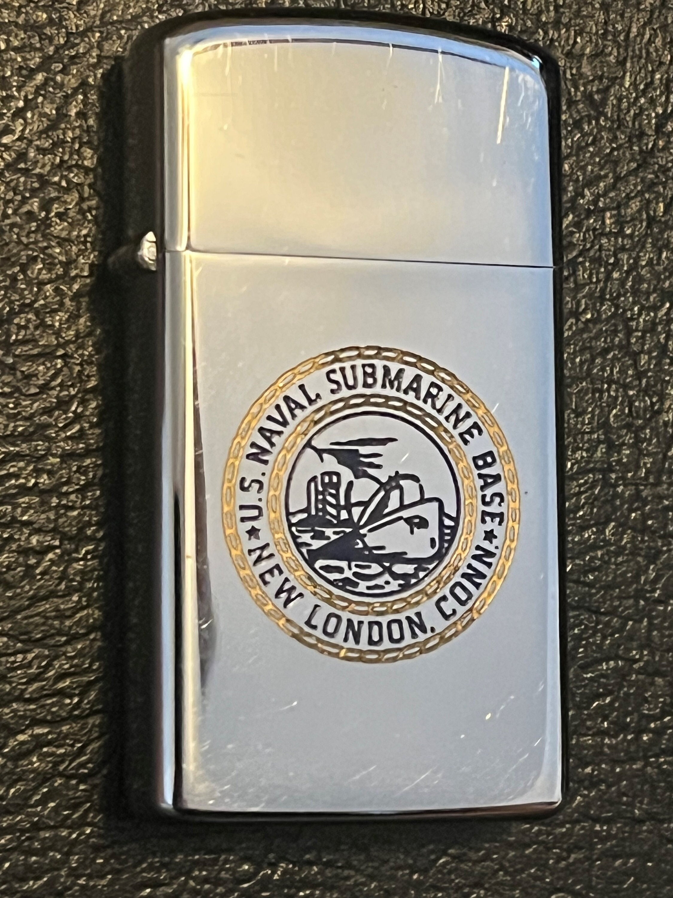 訳あり商品 Submarine Naval Base Lighter Slim Zippo Seal London New ミリタリー
