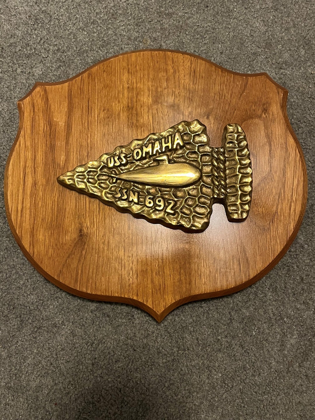 【27】米国海軍 USS SURFBIRD ADG-383 真鍮プラーク 木製盾 USS Omaha Submarine SSN 692 Brass Plaque - Etsy