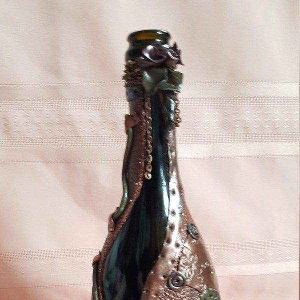 Wine Bottle - Steampunk