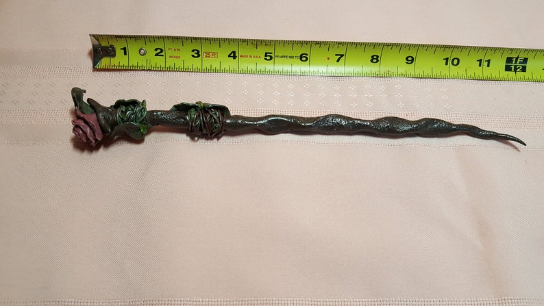 Brown /& Rose Wand