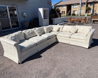 Drexel sectional, just came out of storage so it’s a little bit wrinkled