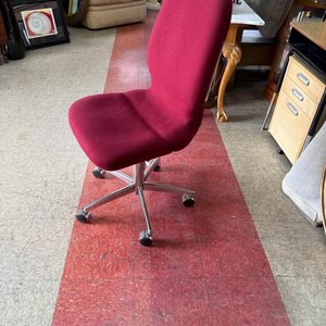 25% OFF - Steelcase super comfortable task office chair image 3