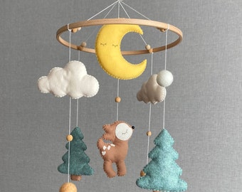 Woodland Deer Baby Mobile, Forest Animal Nursery Design, Felt Handmade Crib Mobile, New parents gift, Deer nursery