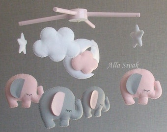 Featured image of post Pink Crib Mobiles Shop pottery barn kids crib mobiles featuring animal and nature mobile