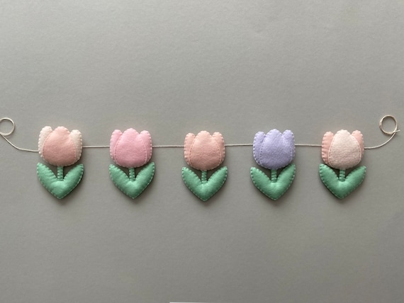 Spring flower garland, Flower nursery, Tulip nursery, Tulip felt garland, Spring tulips, Flower banner, Wild flowers, Felt flower garland
