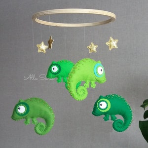 Jungle mobile, Baby mobile, Tropical nursery mobile, Iguana baby mobile, Jungle nursery decor, Lizard nursery, Сhameleon nursery decor