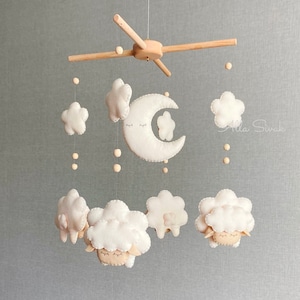 Baby mobile, Lamb baby mobile, Nursery mobile sheep, Farm nursery mobile, Baby mobile sheep, Neutral mobile, Hanging mobile sheep