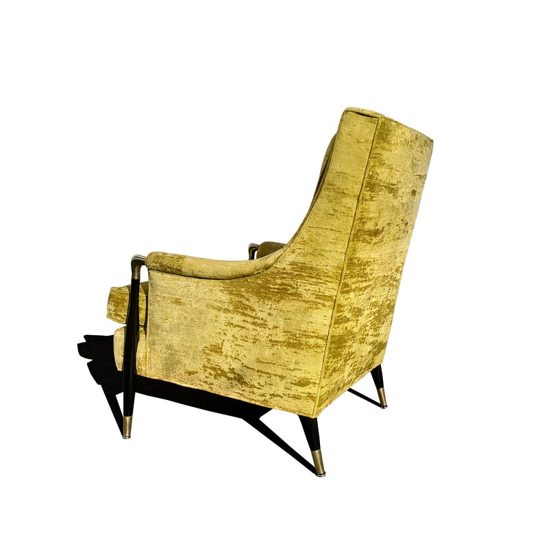 A MCM Black Lacquer and Gold Lounge Chair in the Manner of Giuseppe