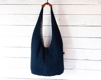 Hobo Shoulder Bag Purse // Grey Woodland Animals Lining // Upcycled Blue Jeans // Bucket Bag // Tote Bag