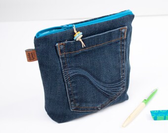 Turquoise Zipper Pouch // Gadget Bag // Cosmetic Pouch // Pencil Case