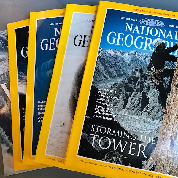 1988 National Geographic Magazine Centennial issue collector holographic Australia history culture society world story science photography