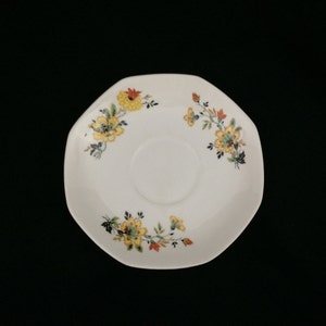 Homer Laughlin SAUCER HLC375 vintage dinnerware dishes Made in USA floral yellow flowers 1930s yellowstone