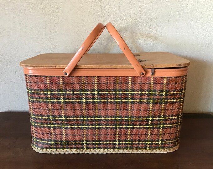 Redmon Peru Indiana PICNIC BASKET Plaid Tartan Hamper With Pie Etsy