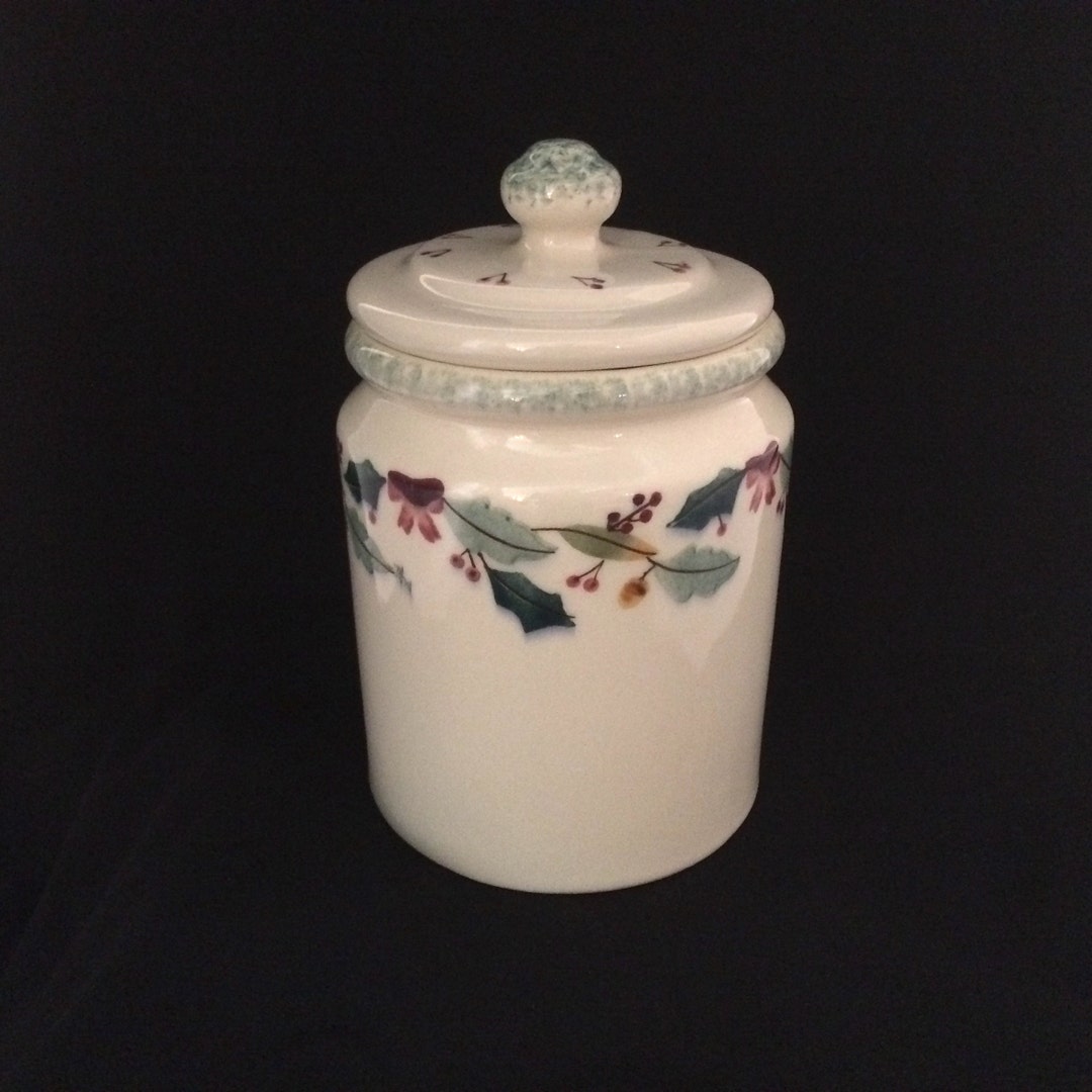 COOKIE JAR, Hartstone Holly Canister Holiday Christmas Winter Home ...