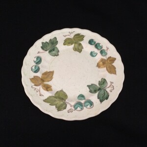 Metlox Vineyard BREAD BUTTER PLATE, Vintage California Pottery Poppytrail Vernon grapes, grape leaves dinnerware dishes