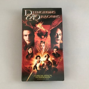 VHS Dungeons & Dragons 2000 supernatural forces of evil PG-13 action adventure Jeremy Irons Thora Birch Marlon Wayans